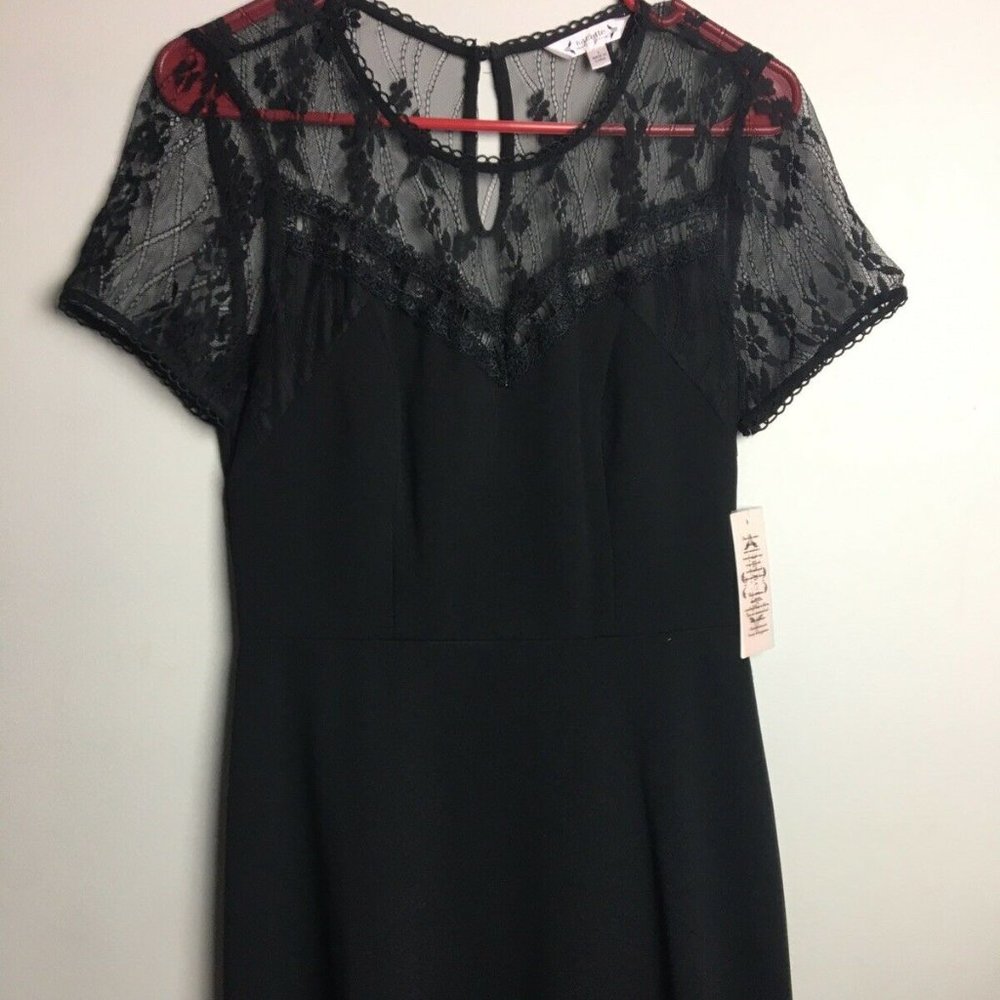 Nanette Lepore Women's Size 4 Black Poetic Love Lace Short Sleeve Dress